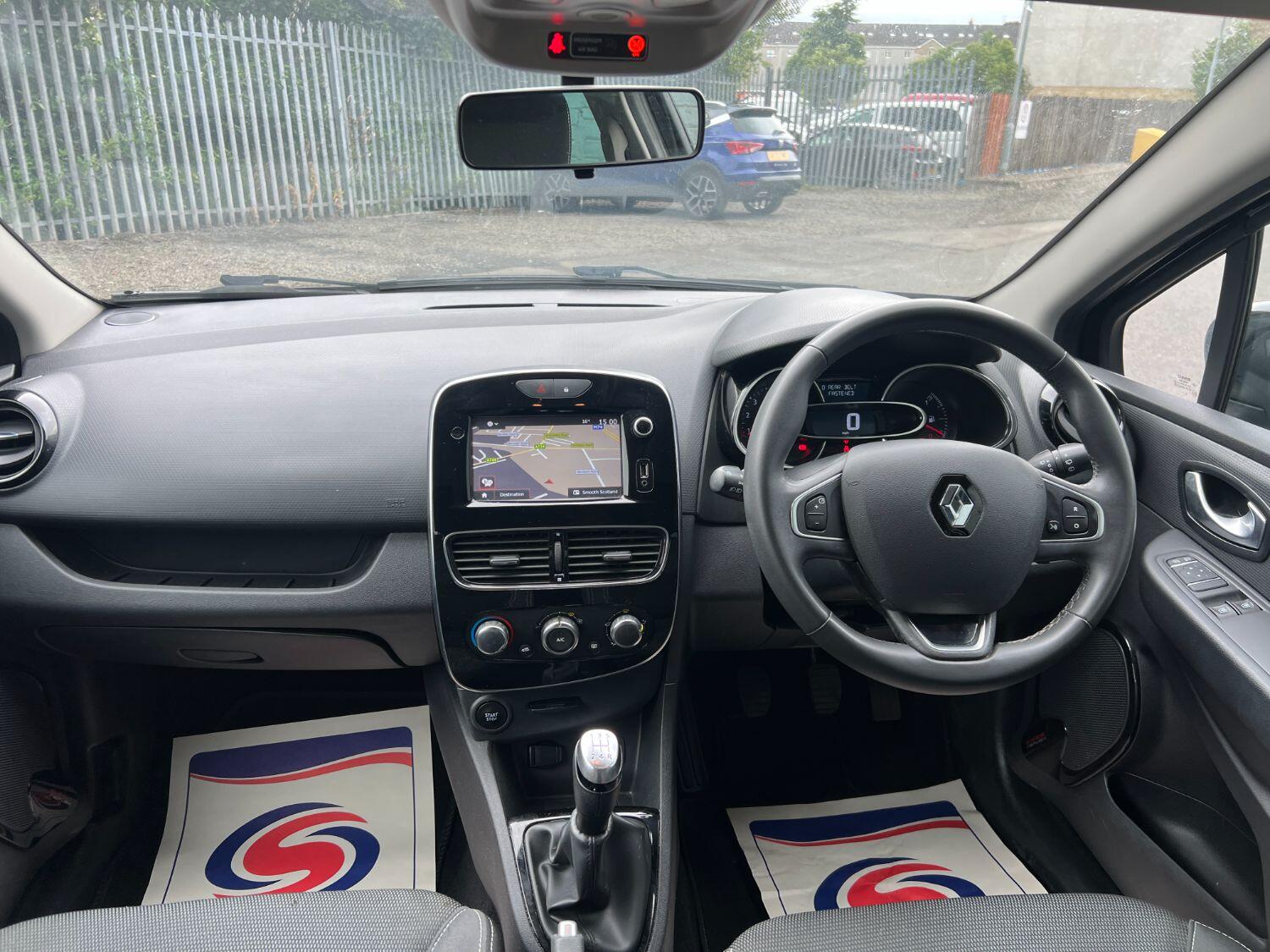 Used Renault Clio 2018 for sale - 76769290: Photo 11