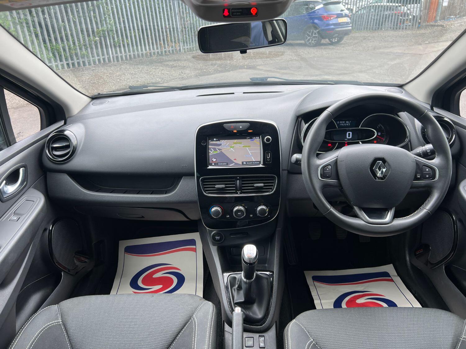 Used Renault Clio 2018 for sale - 76769290: Photo 12