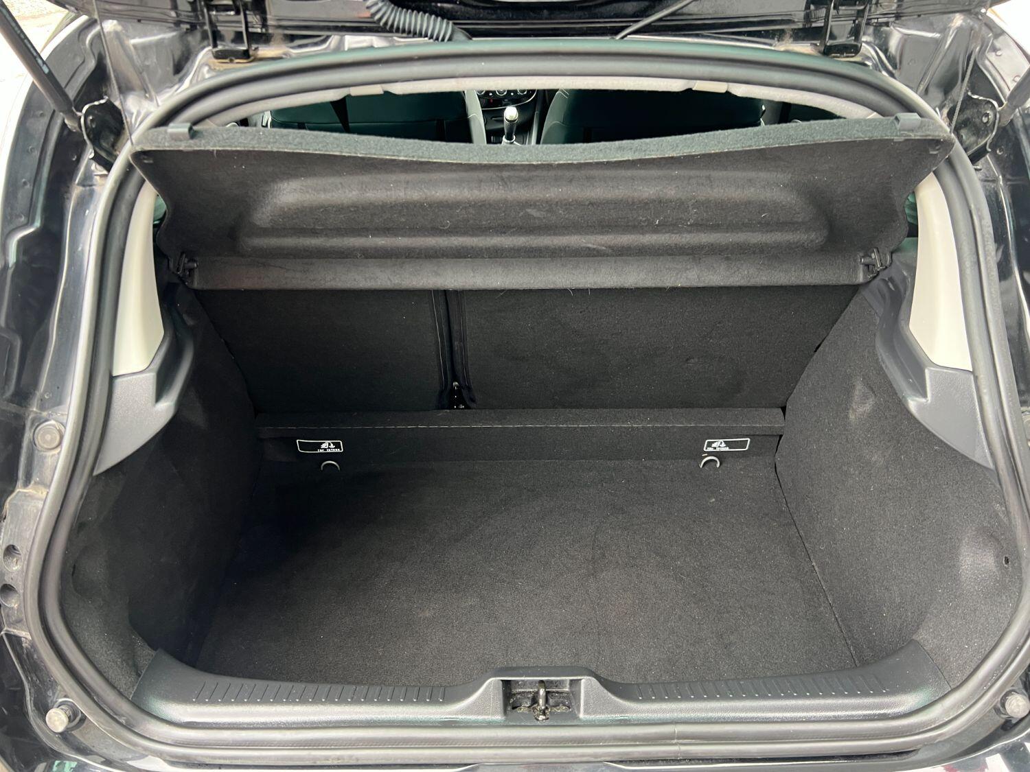 Used Renault Clio 2018 for sale - 76769290: Photo 13