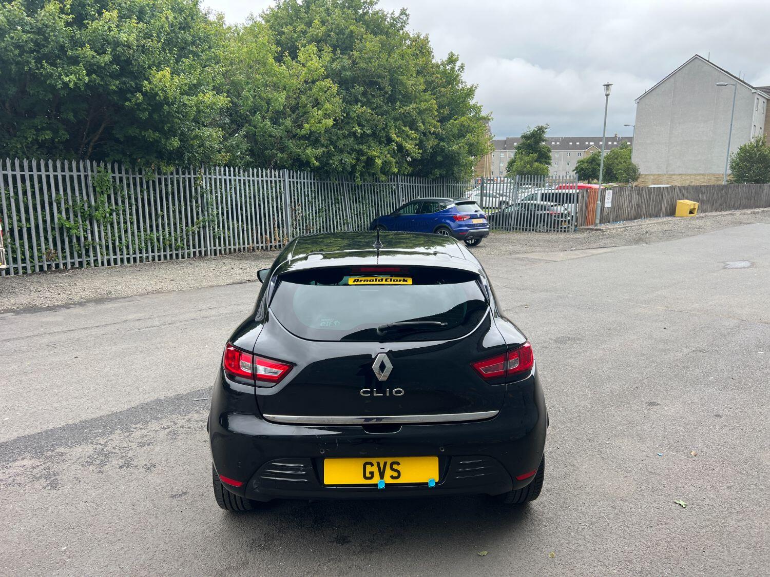 Used Renault Clio 2018 for sale - 76769290: Photo 4