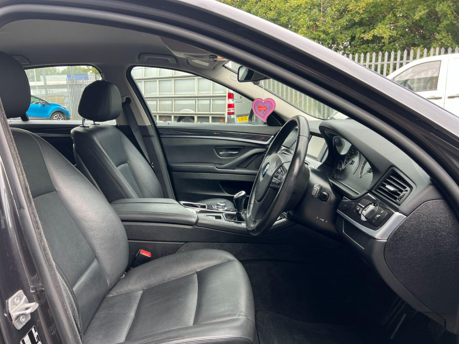 Used BMW 5 Series 2015 for sale - 75667876: Photo 11