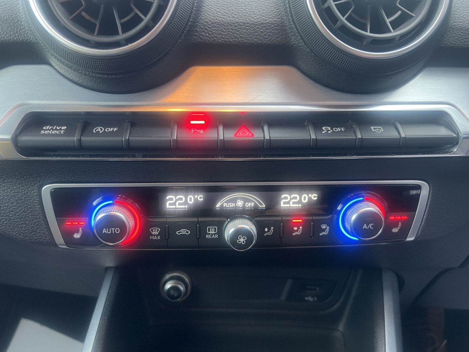 Used Audi Q2 2017 for sale - 77129579: Photo 14