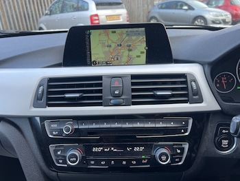 Used BMW 3 Series 2016 for sale - 76791541: Photo