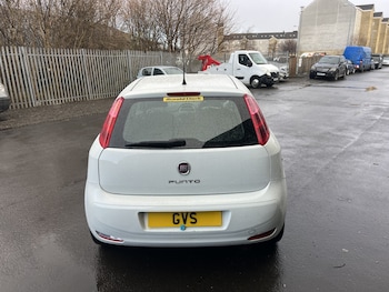 Used Fiat Punto 2015 for sale - 77991749: Photo