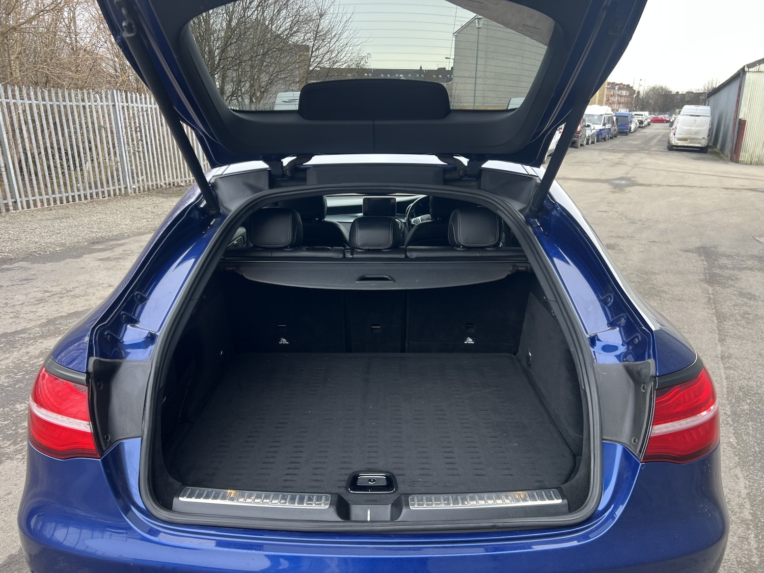 Used Mercedes-Benz GLC 2017 for sale - 77558545: Photo 14