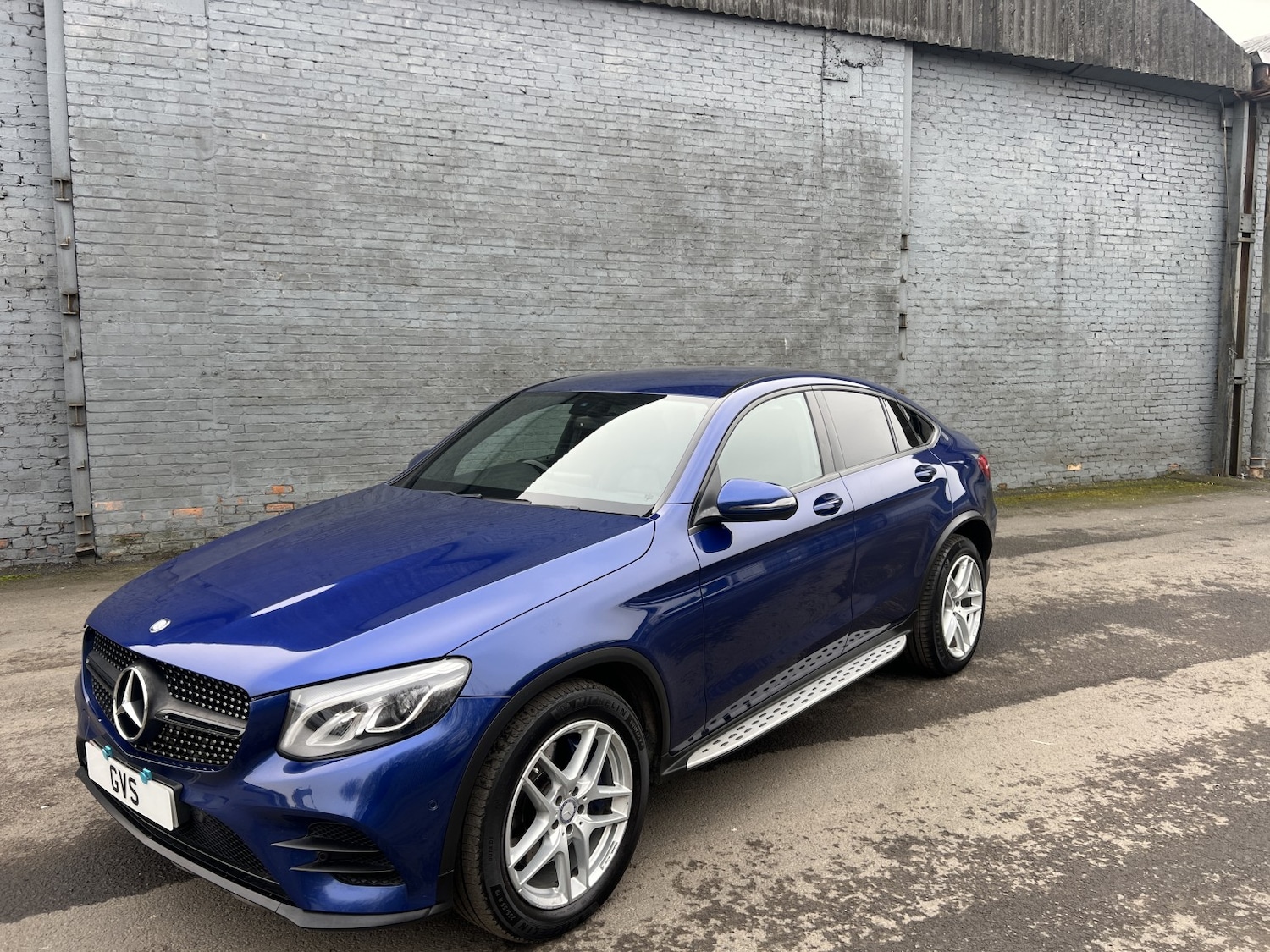 Used Mercedes-Benz GLC 2017 for sale - 77558545: Photo 3