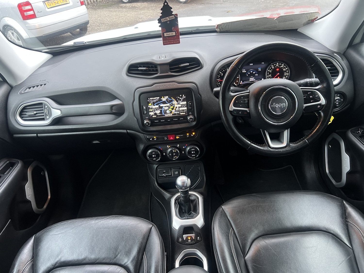 Used Jeep Renegade 2016 for sale - 77129474: Photo 10