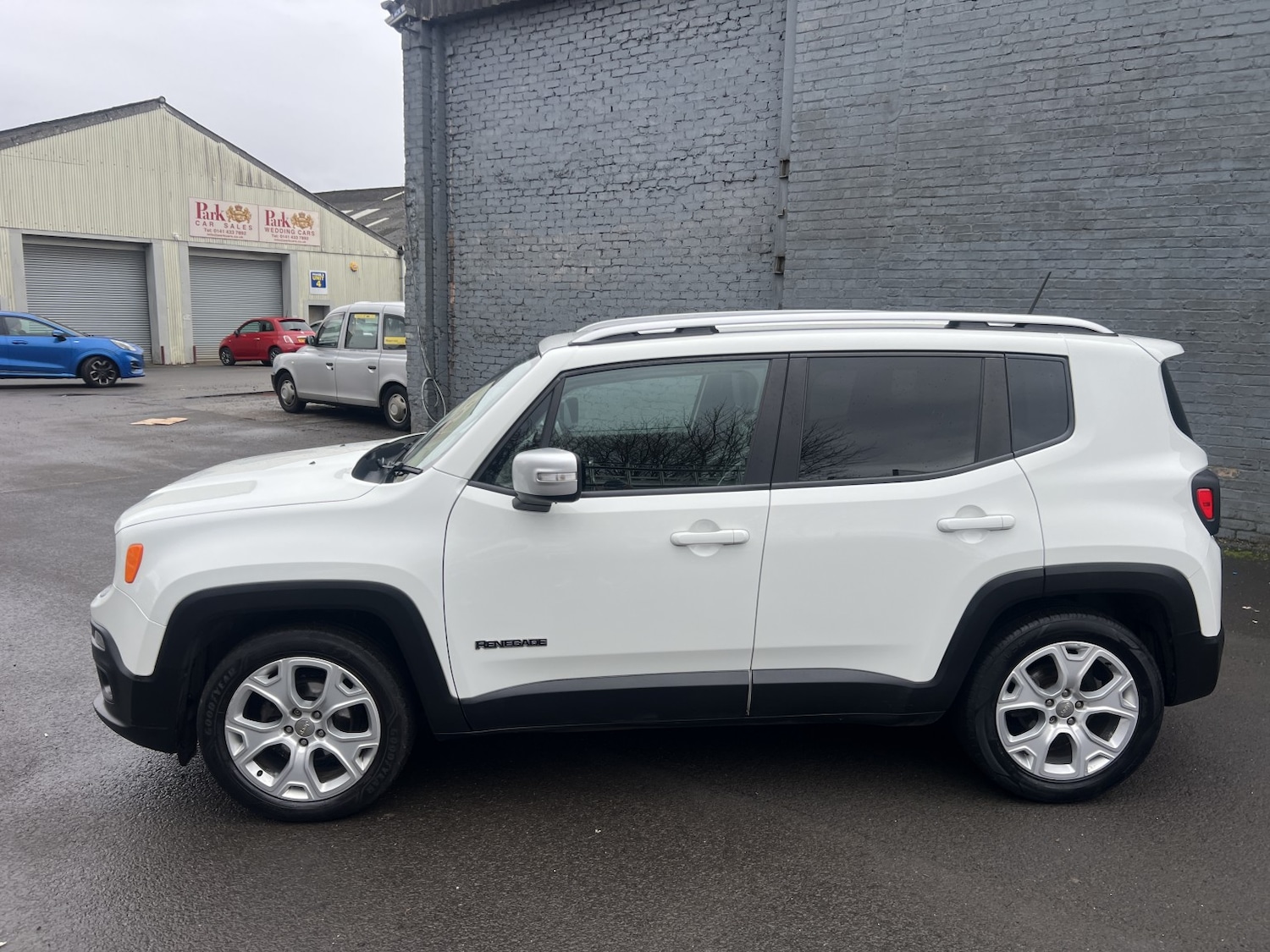 Used Jeep Renegade 2016 for sale - 77129474: Photo 5