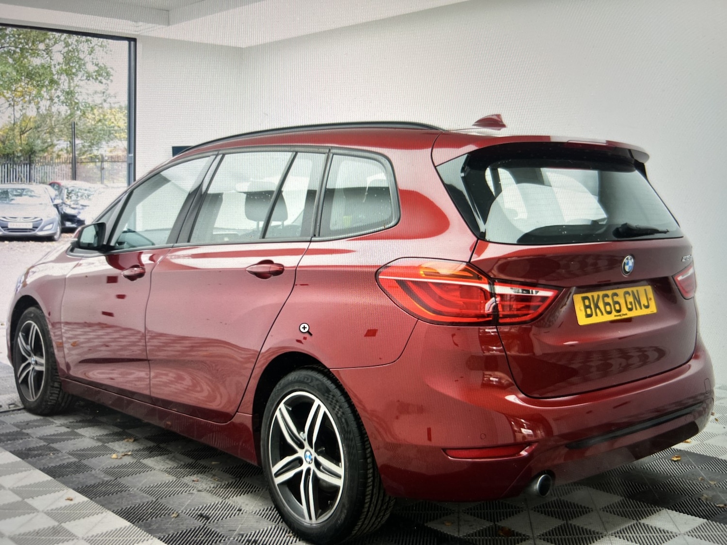 Used BMW 2 Series 2016 for sale - 76571234: Photo 3