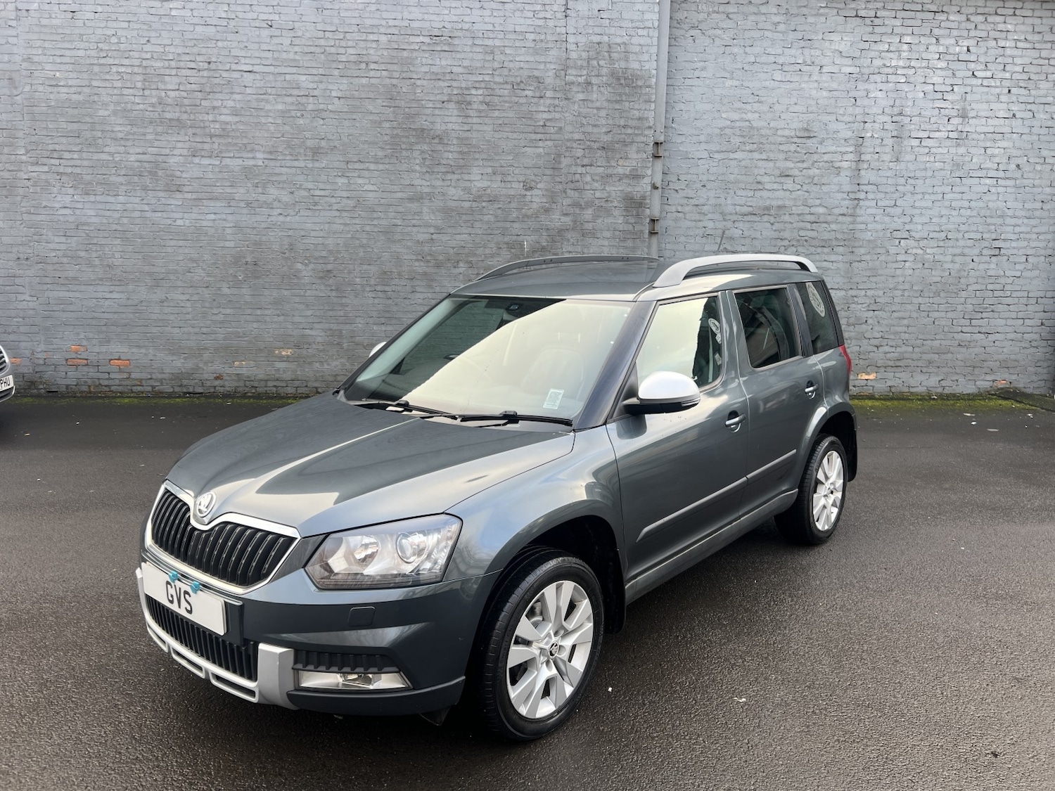 Used Skoda Yeti 2015 for sale - 77201156: Photo 1