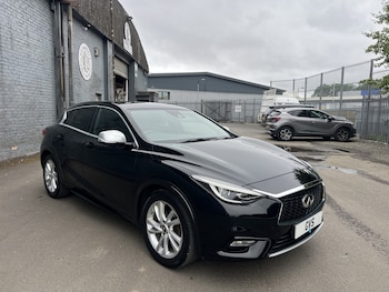 Used Infiniti Q30 2017 for sale - 79130682: Photo