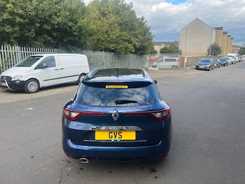 Used Renault Megane 2017 for sale - 75587208: Photo