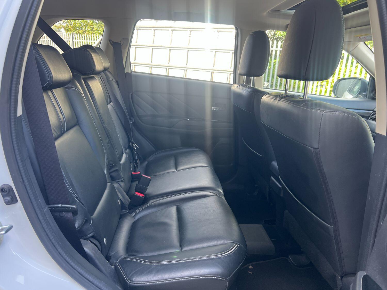 Used Mitsubishi Outlander 2017 for sale - 75994598: Photo 15