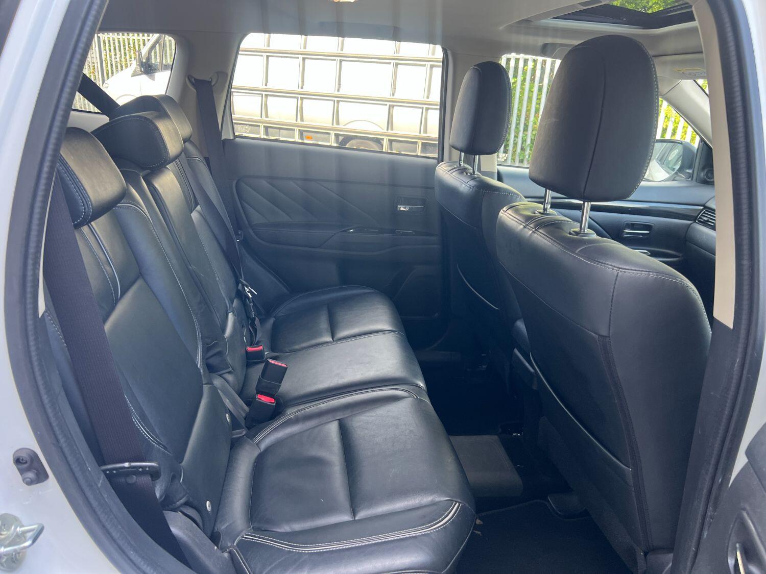 Used Mitsubishi Outlander 2017 for sale - 75994598: Photo 17