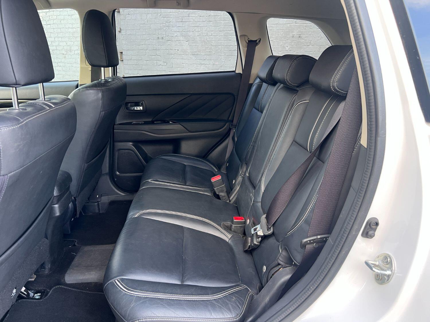 Used Mitsubishi Outlander 2017 for sale - 75994598: Photo 19