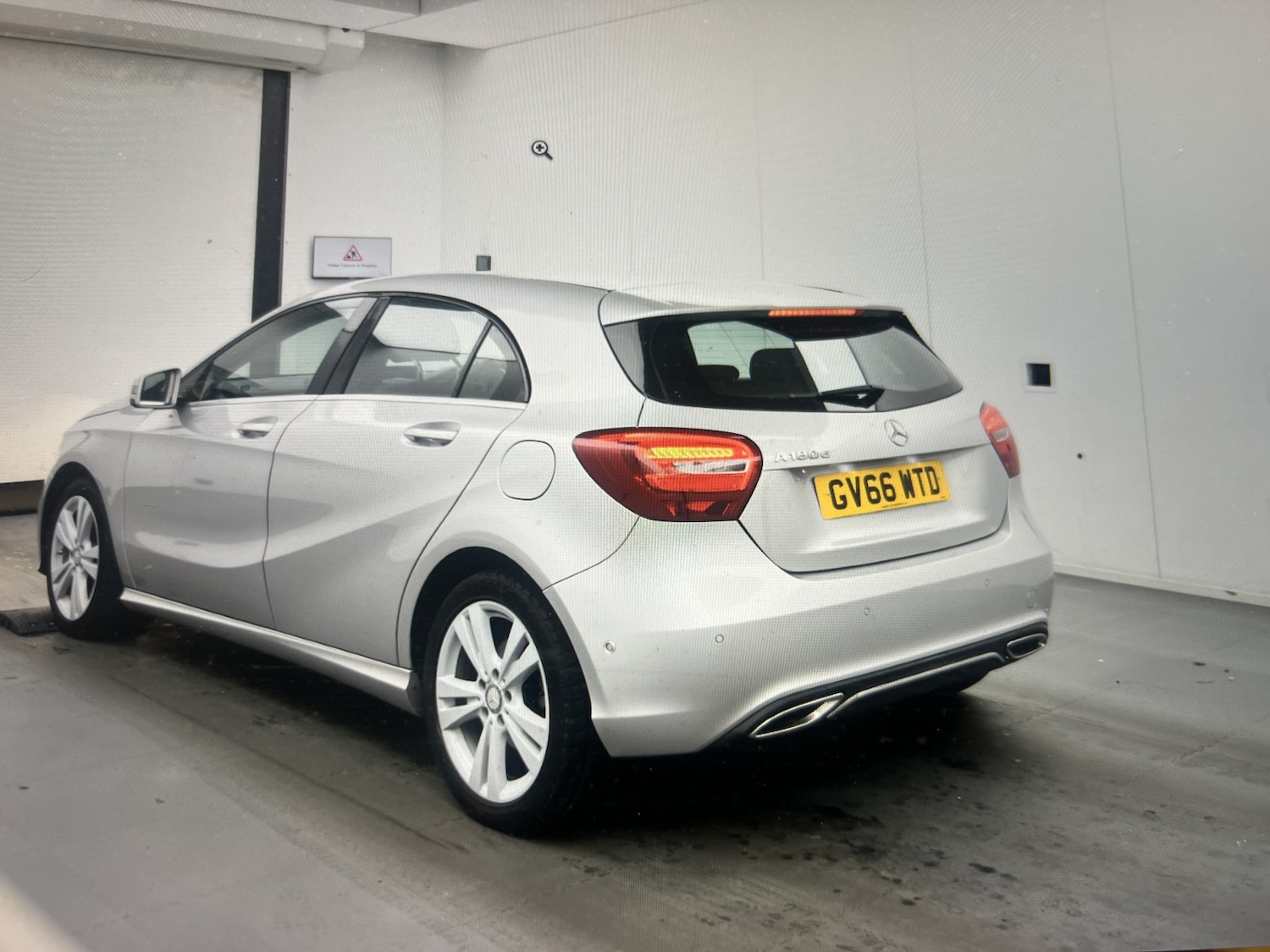 Used Mercedes-Benz A-Class 2017 for sale - 76605734: Photo 4