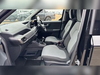 Used Ford Transit Courier 2024 for sale - 76514857: Photo