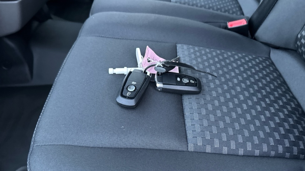 Used Ford Transit 2025 for sale - 76960059: Photo 21