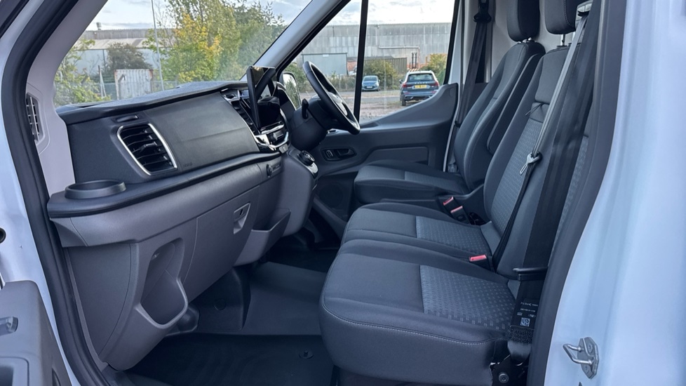 Used Ford Transit 2025 for sale - 76960059: Photo 4