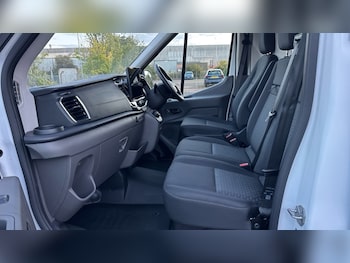 Used Ford Transit 2025 for sale - 76960059: Photo
