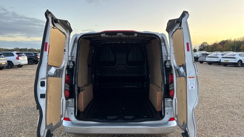 Used Ford Transit Custom 2024 for sale - 76233902: Photo 19