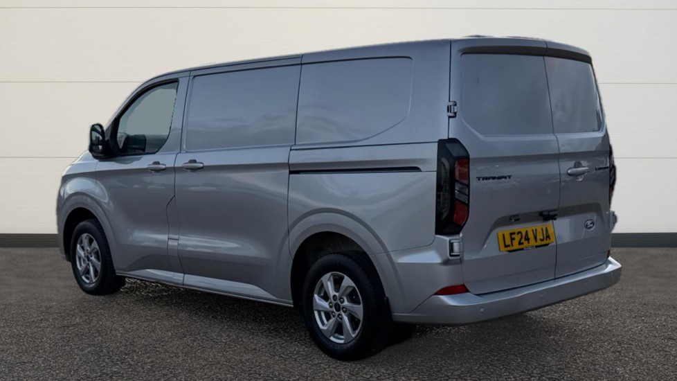 Used Ford Transit Custom 2024 for sale - 76233902: Photo 2