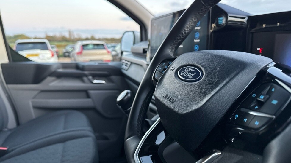Used Ford Transit Custom 2024 for sale - 76233902: Photo 27