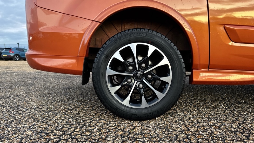 Used Ford Transit Custom 2023 for sale - 76458949: Photo 3