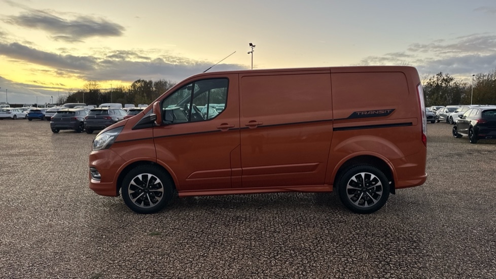 Used Ford Transit Custom 2023 for sale - 76458949: Photo 8