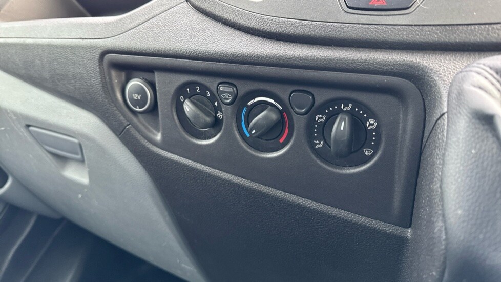Used Ford Transit 2020 for sale - 75902094: Photo 14