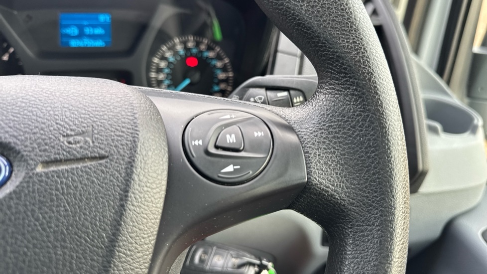 Used Ford Transit 2020 for sale - 75902094: Photo 32