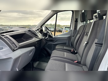 Used Ford Transit 2020 for sale - 75902094: Photo