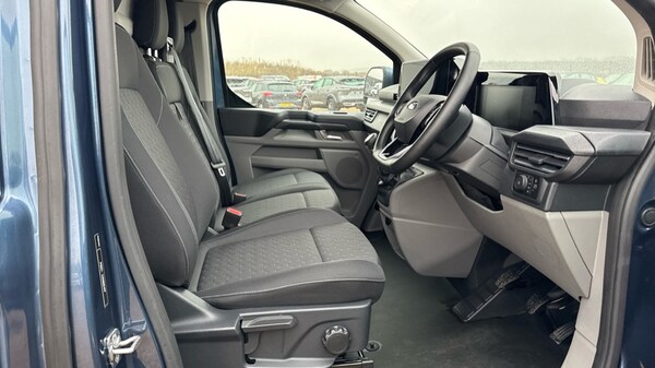 Used Ford Transit Custom 2024 for sale - 75992708: Photo 12