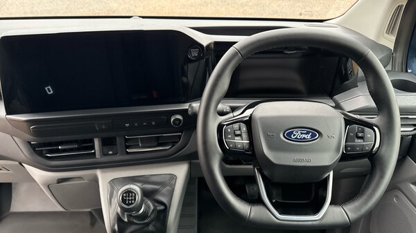 Used Ford Transit Custom 2024 for sale - 75992708: Photo 17
