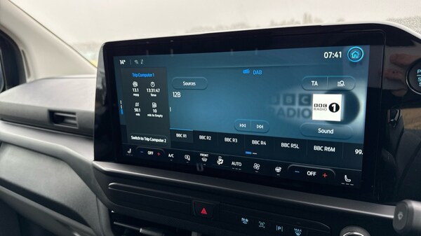 Used Ford Transit Custom 2024 for sale - 75992708: Photo 25