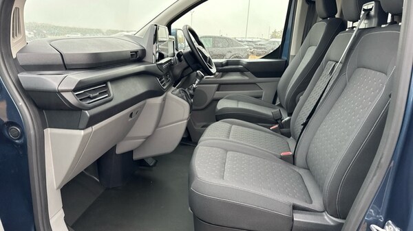 Used Ford Transit Custom 2024 for sale - 75992708: Photo 4