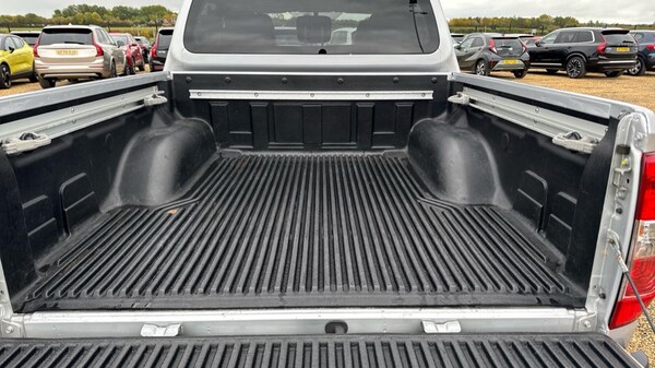Used Nissan Navara 2019 for sale - 76146194: Photo 17