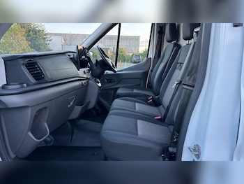 Used Ford Transit 2025 for sale - 75902019: Photo