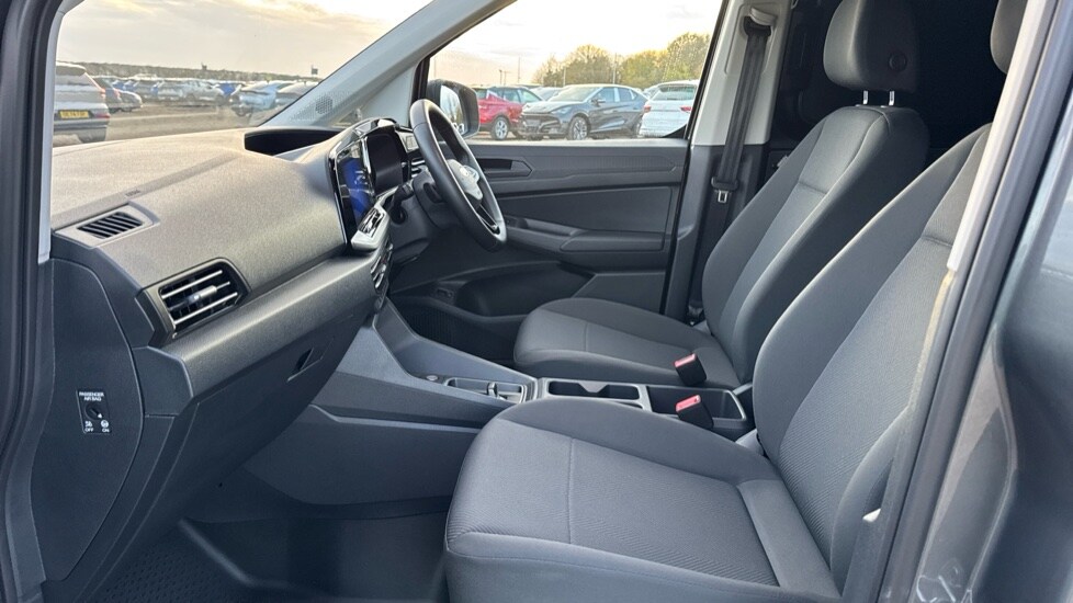 Used Ford Transit Connect 2025 for sale - 76539895: Photo 4