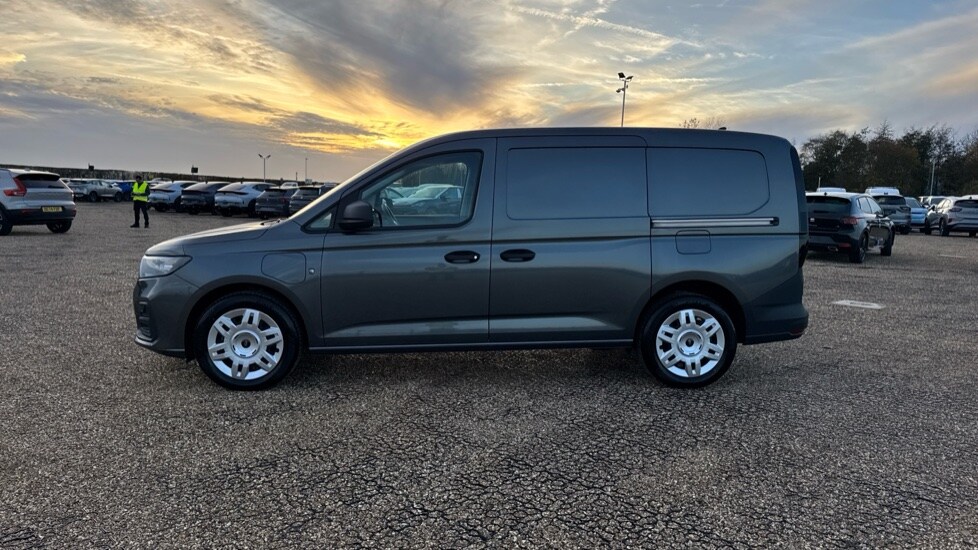 Used Ford Transit Connect 2025 for sale - 76539895: Photo 8