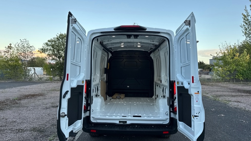 Used Ford Transit 2025 for sale - 76130484: Photo 19