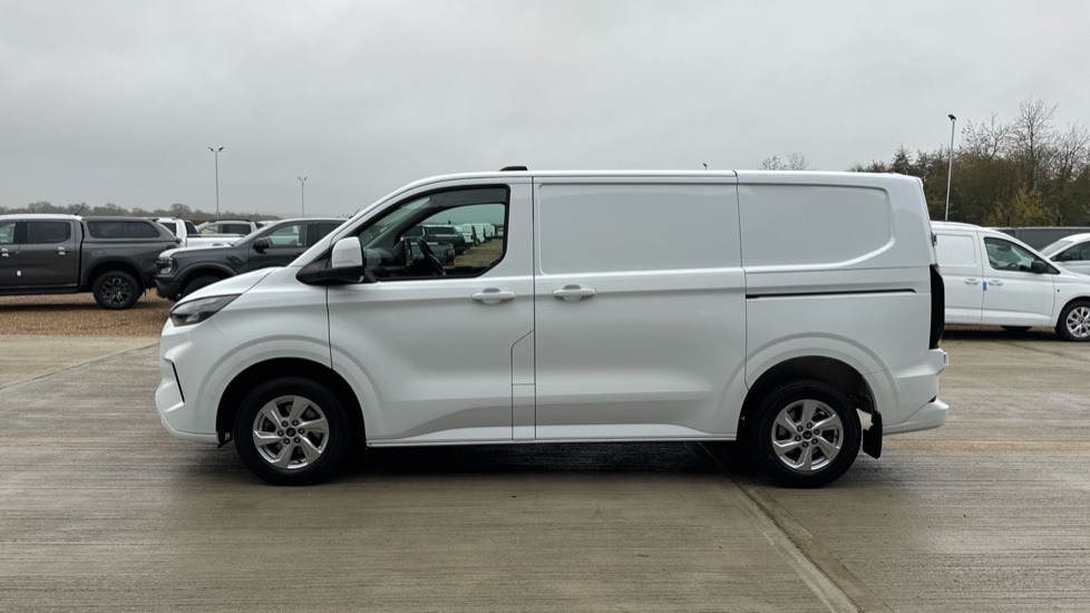 Used Ford Transit Custom 2024 for sale - 76507599: Photo 8