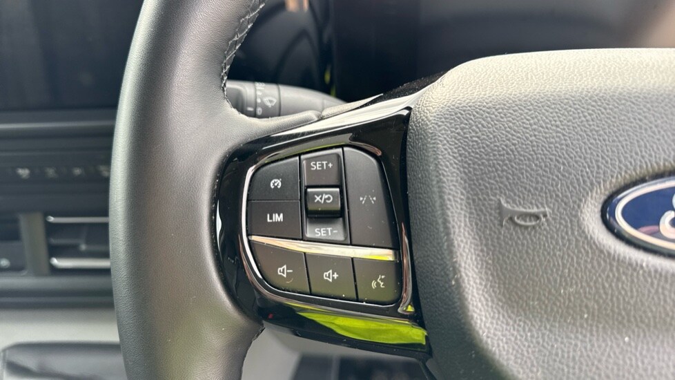 Used Ford Transit Custom 2024 for sale - 76221801: Photo 31