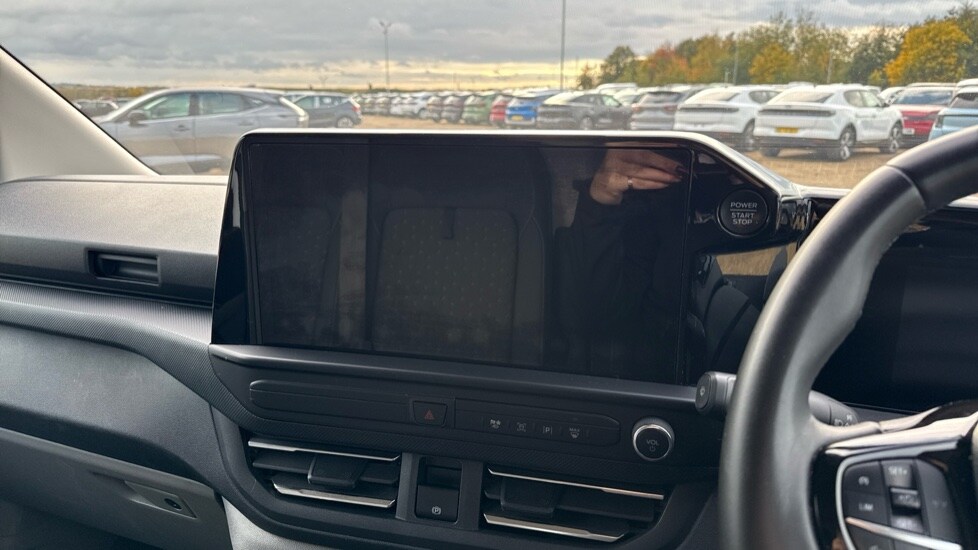 Used Ford Transit Custom 2024 for sale - 76234177: Photo 13