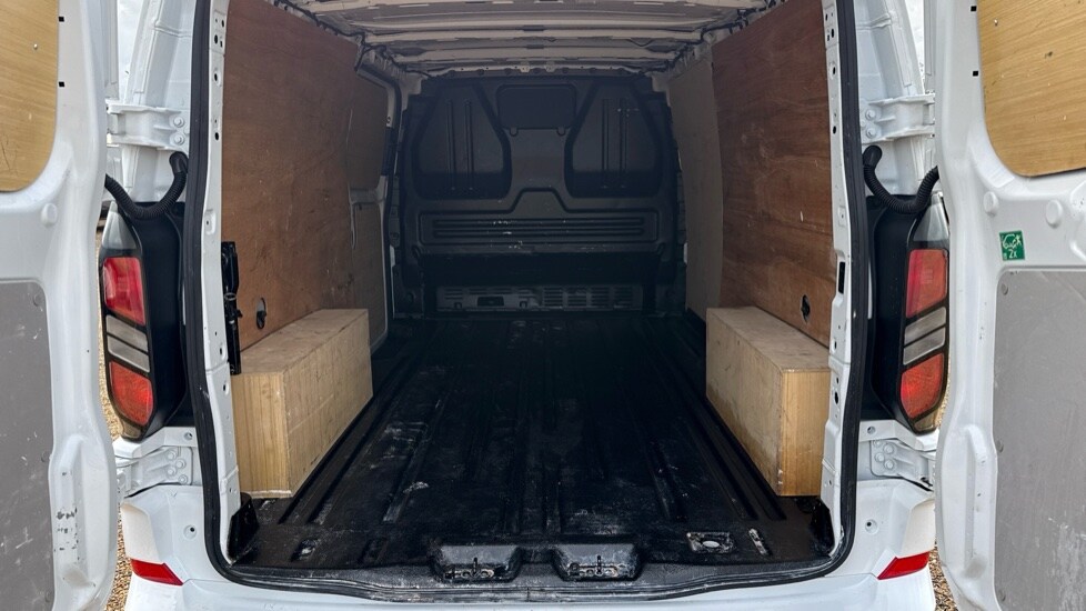 Used Ford Transit Custom 2024 for sale - 76234177: Photo 18