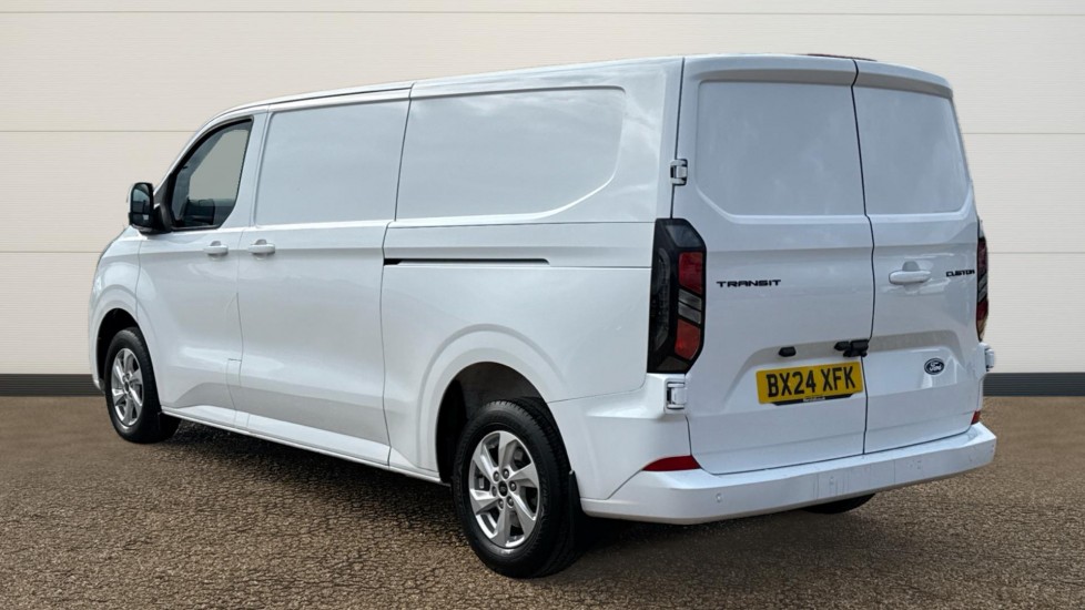 Used Ford Transit Custom 2024 for sale - 76234177: Photo 2