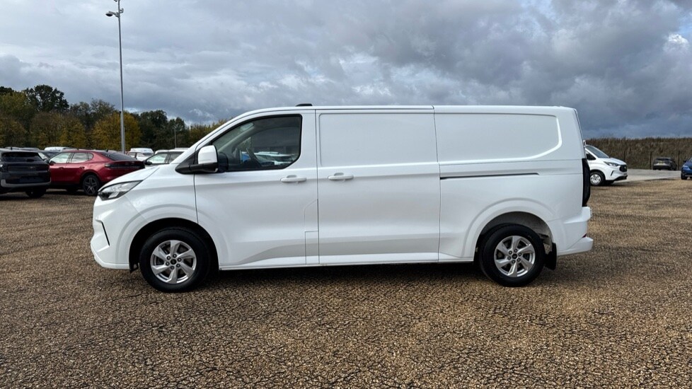 Used Ford Transit Custom 2024 for sale - 76234177: Photo 8