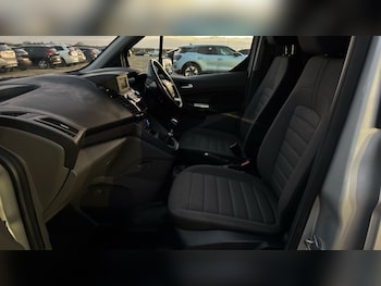 Used Ford Transit Connect 2021 for sale - 76415132: Photo