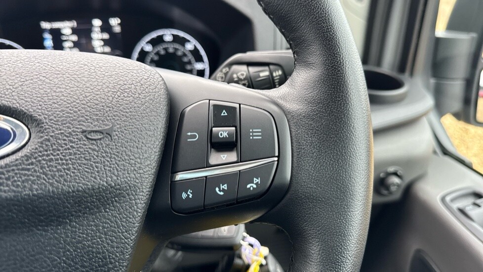 Used Ford Transit 2022 for sale - 75992868: Photo 32