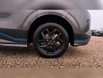 Used Ford Transit Custom 2024 for sale - 76914926: Photo